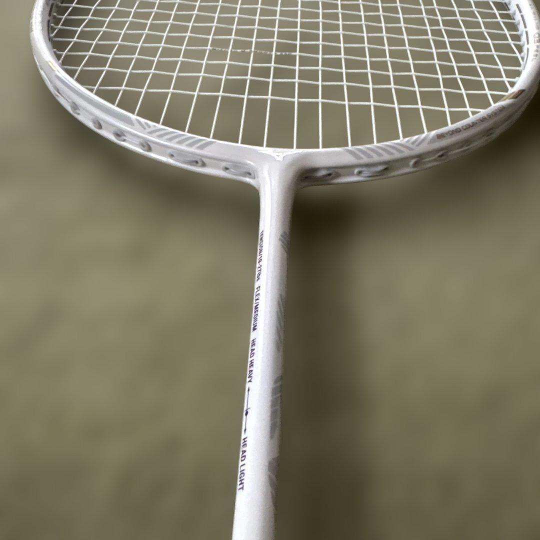 ミズノ　アルティウス03feel バドミントンラケット