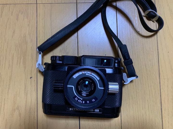 フィルムカメラ Nikonos 3