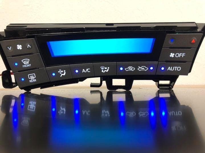ZVW30 プリウス 後期 エアコンパネル エアコンスイッチ LED打ち替え 1