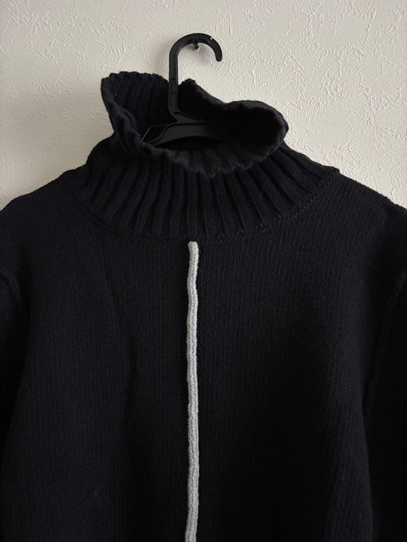 【新品未使用】 Egonlab. ラインタートルネックニット