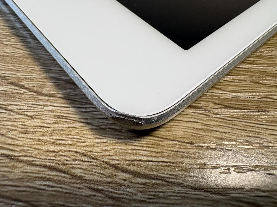 Apple iPad 第８世代 Wi-Fi 32GB バッテリー93.5％