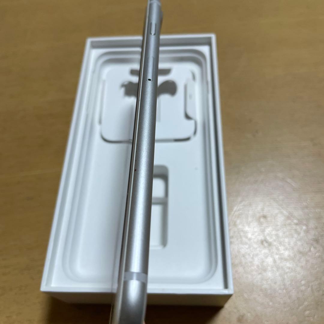 美品　iphone7 plus本体　32G