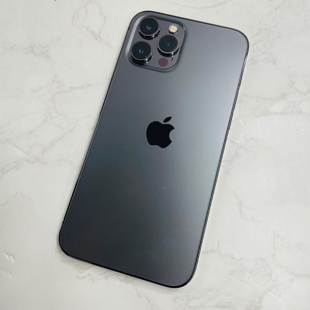 スマートフォン本体 iPhone12Pro Max 256GB MGCY3J/A docomo