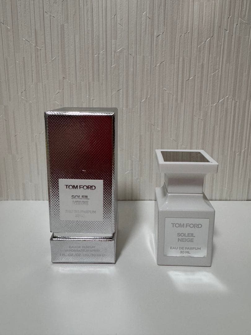 （®️）TOM FORD ソレイユ ネージュ オードパルファム 30mL