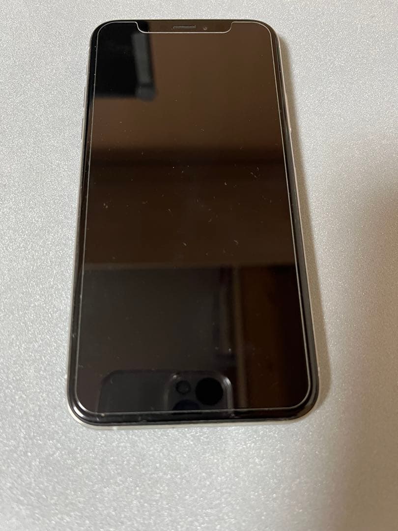 Apple iPhone Xs 256gb シルバー 本体