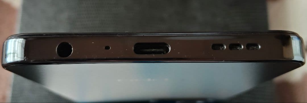 OPPO A3 5G本体＋保護フィルム＋ケース