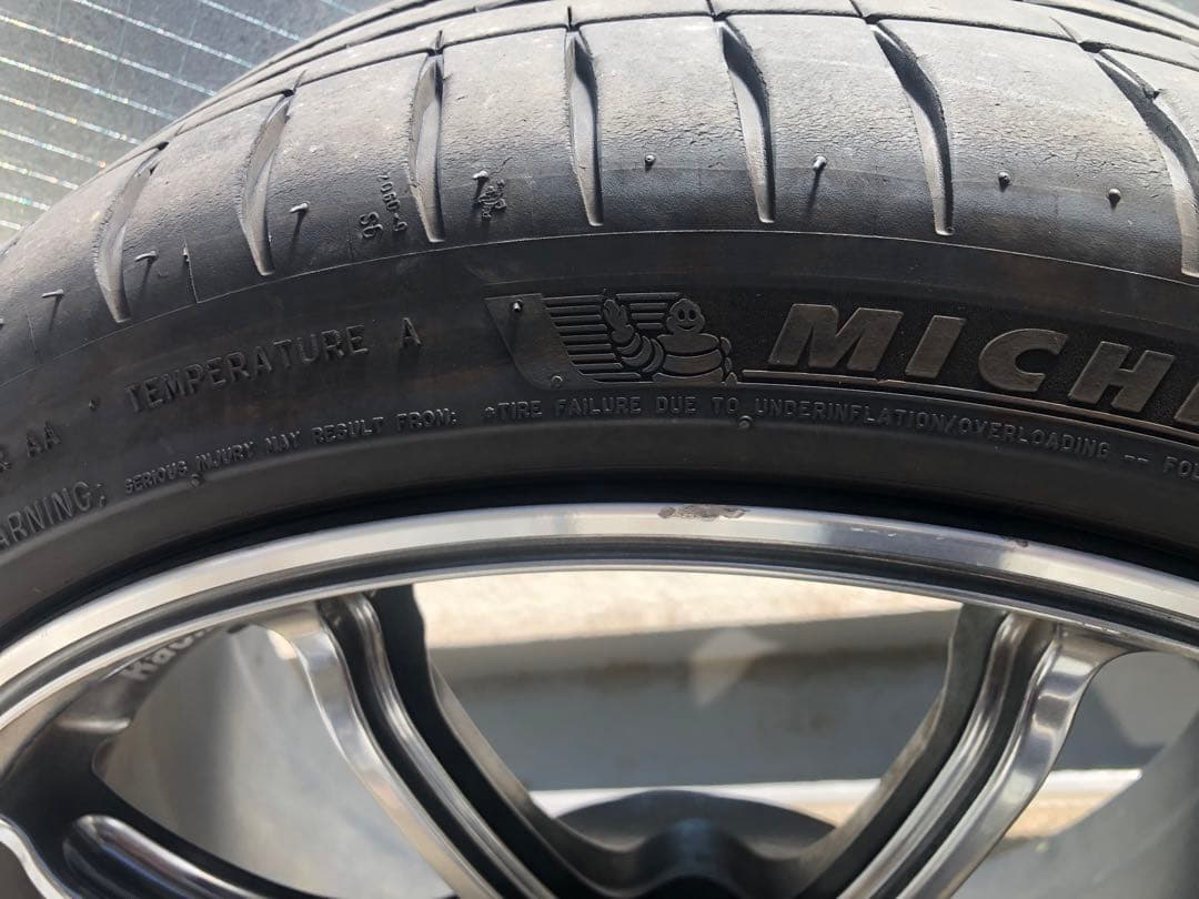 ヨコハマ ADVAN Racing RZII 18in PS4 4本セット