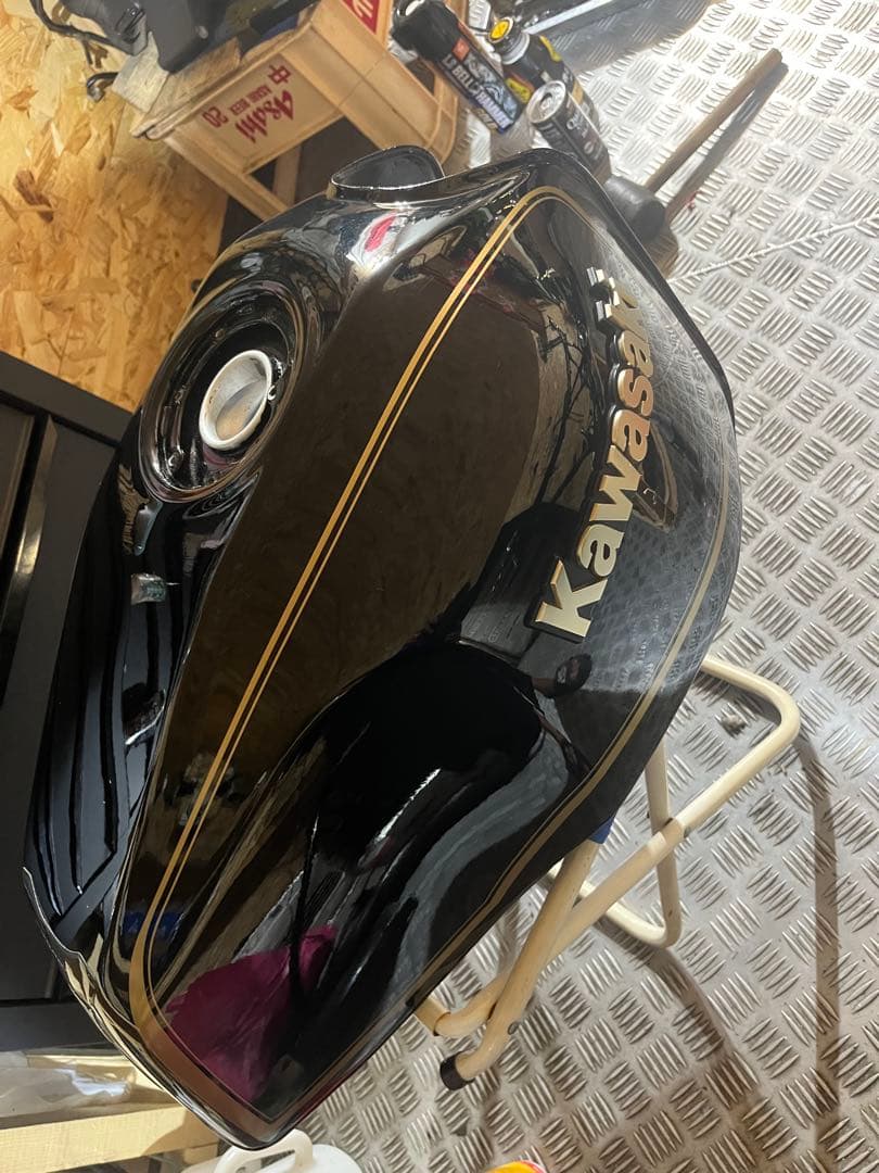 い*き様 Kawasaki zrx400 タンク　カウル　一式