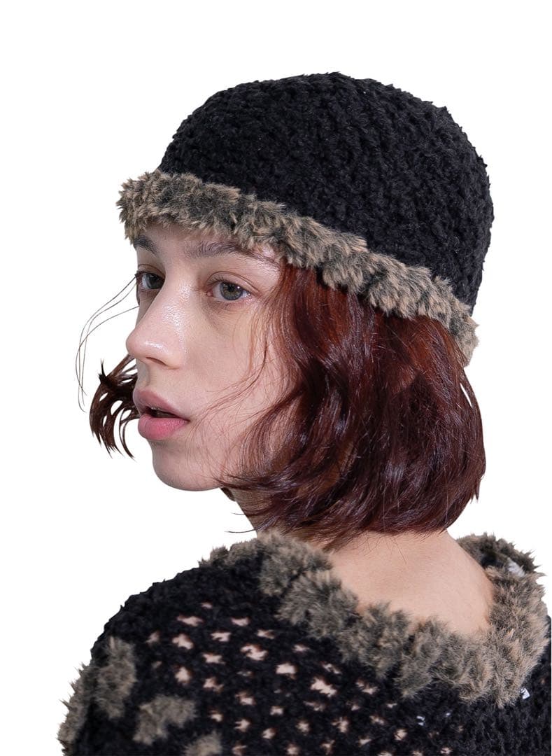 帽子 perverze Fluffy-trim Mesh Knit Cap