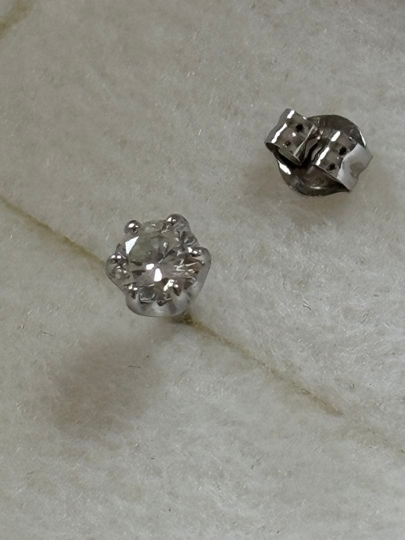 ⭐︎19pt900 ピアス