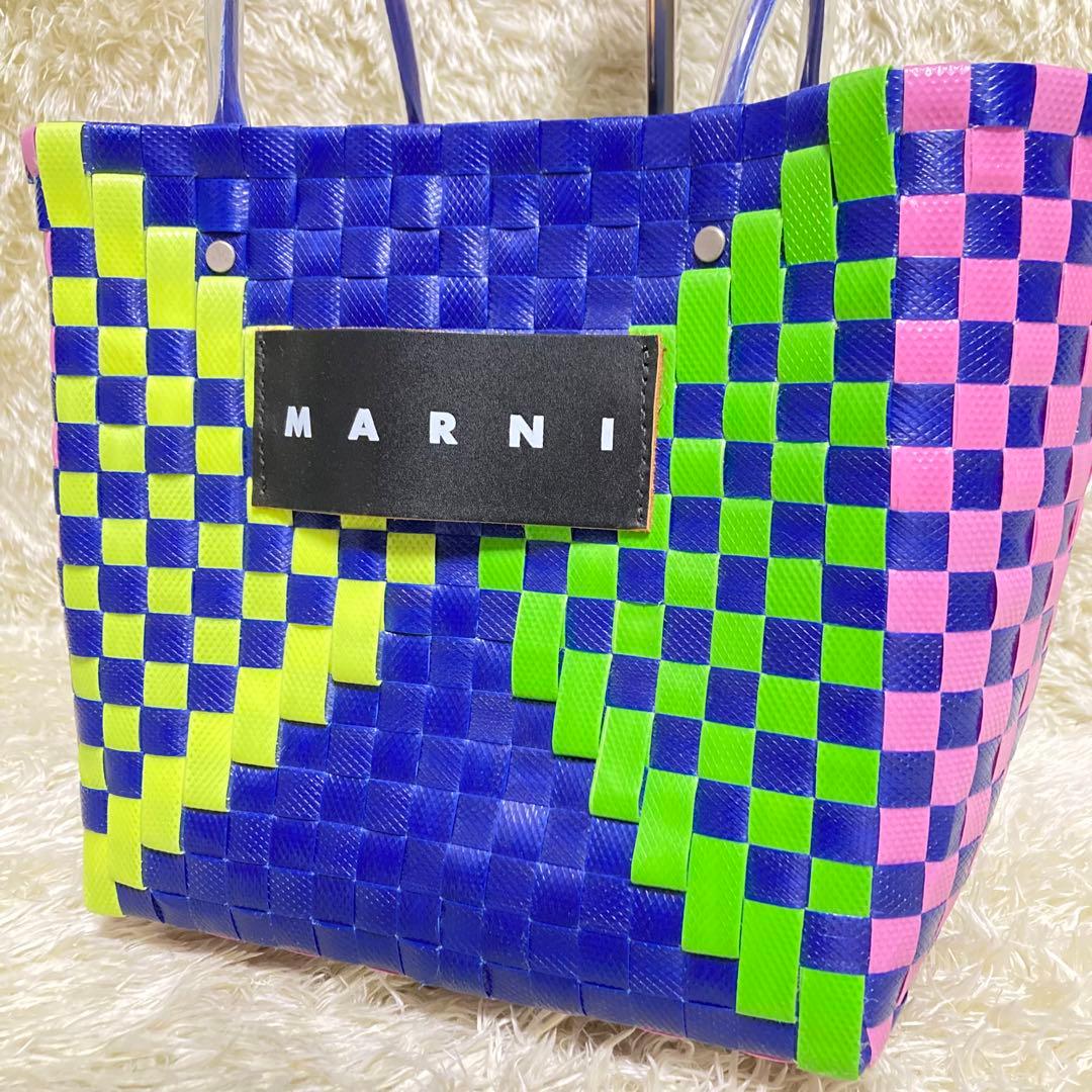 美品 MARNI かごバッグ 編み込みバッグ ハンドバッグ マルチカラー