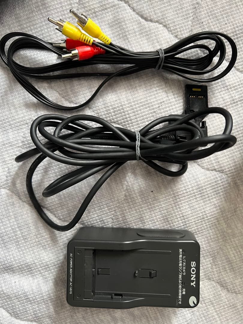 動作良好Video.Hi8 ソニー CCD-RV100 高画質8ミリビデオカメラ