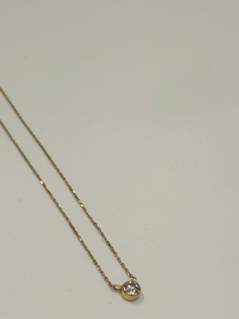 ete 18k 一粒ダイヤネックレス