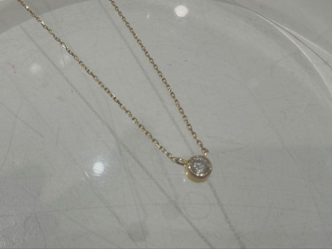 ete 18k 一粒ダイヤネックレス