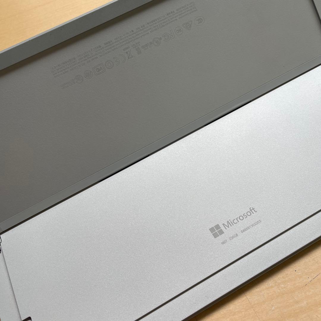 くーぴーSurface Pro5 1807 SSD256 8GB 美品#3