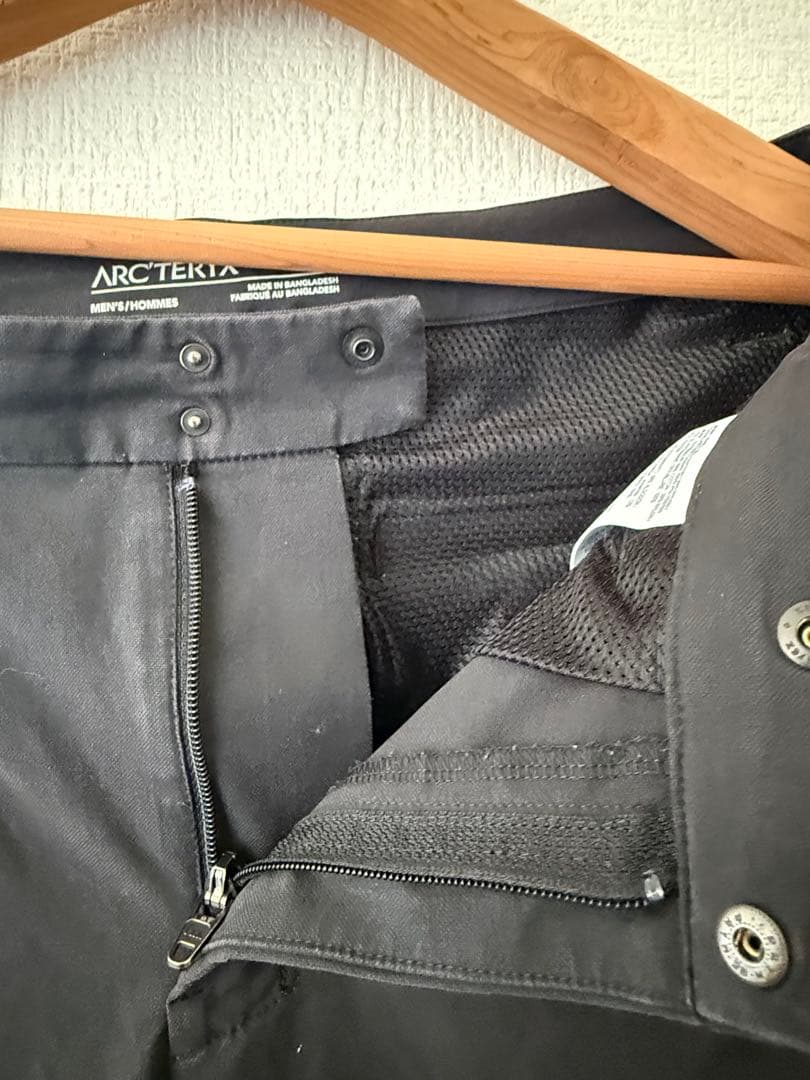 y*i様 【廃盤】アークテリクス アトリン チノパンツ 30 黒 オフィスカジュ