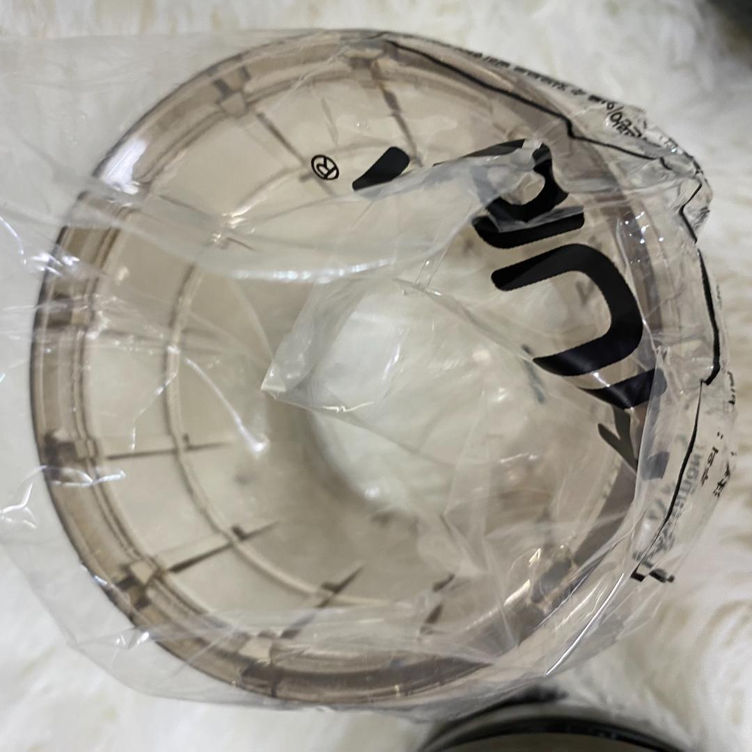 Hurom H2Y-UB17：高性能スロージューサー、シャドーブルー