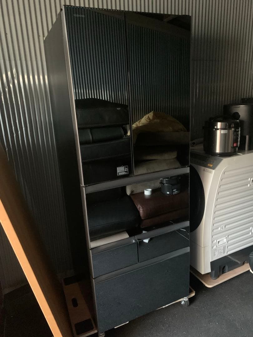 TOSHIBA（東芝）大型冷蔵庫 GR-K550FWX（X）551L