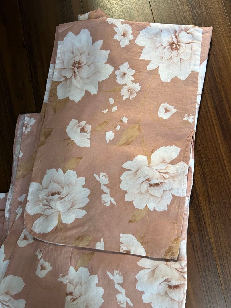 くすみピンク/浴衣単品 /フリーサイズ ／モテ浴衣　花柄
