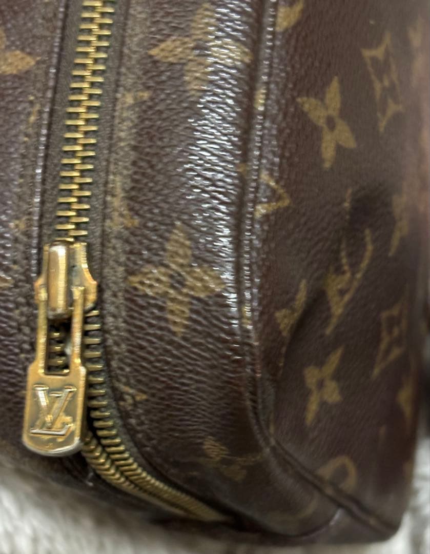 LOUISVUITTON クラッチバッグ
