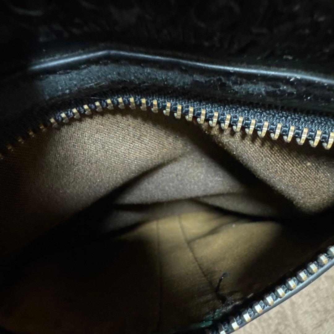 GUCCI GGパターン ショルダーバッグ ブラック