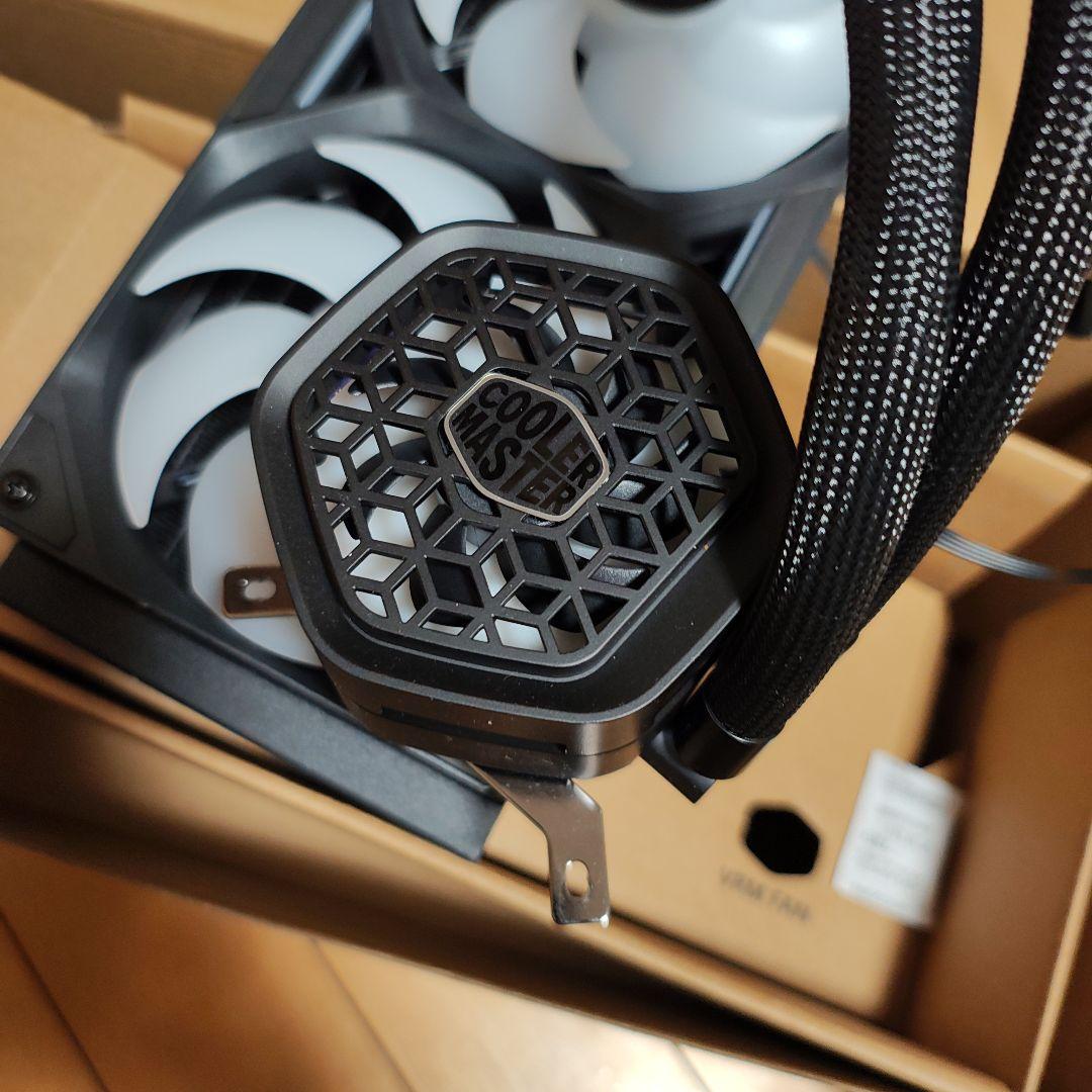 PC用ファン・クーラー Masterliquid atmos ll 240