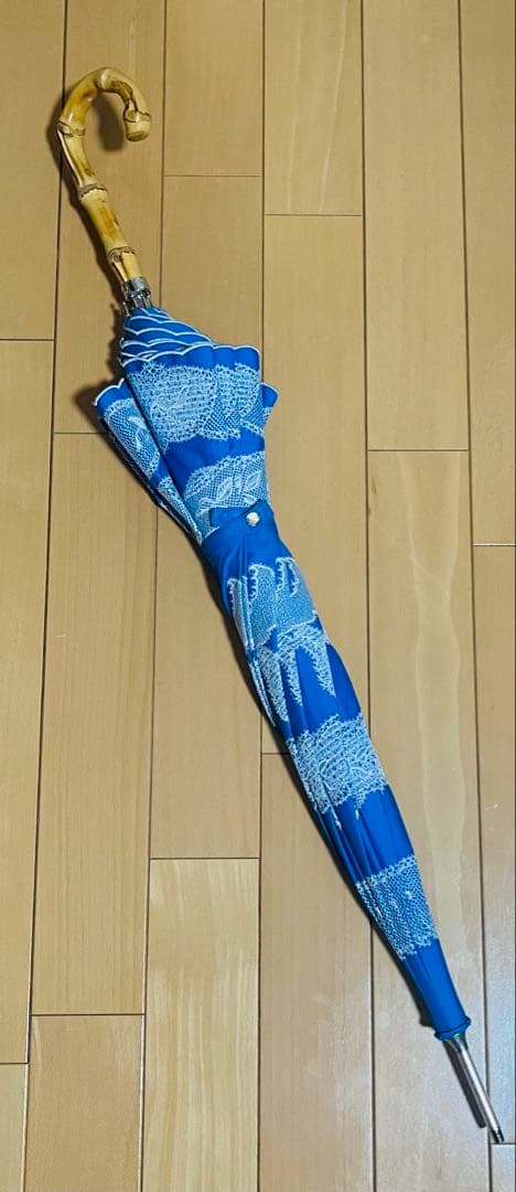 VivienneWestwood 青いレースの長傘