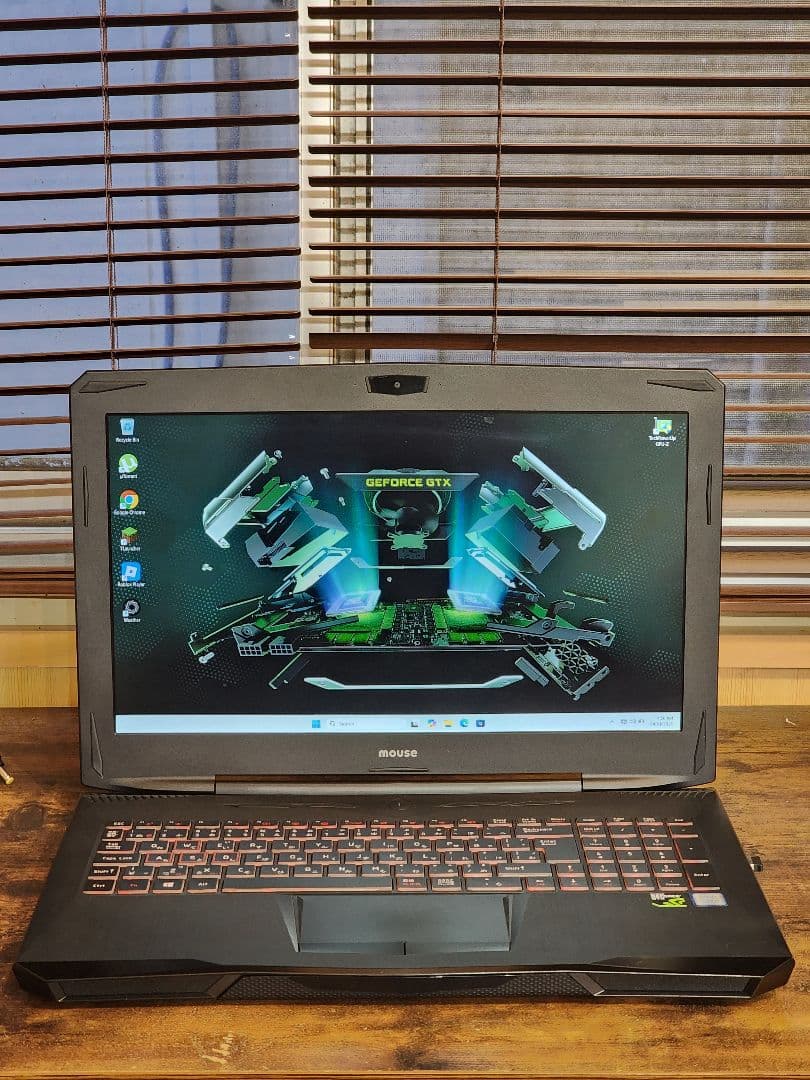 G-Tune ゲーミングノートパソコン