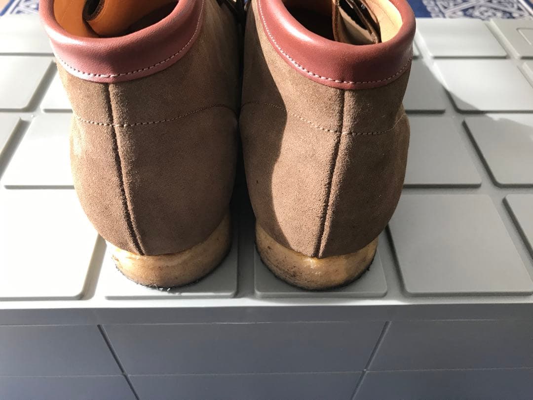 ネペンテス　革靴　ワラビー　クラークス　トリッカーズ　ハソーン　ラッセルモカシン