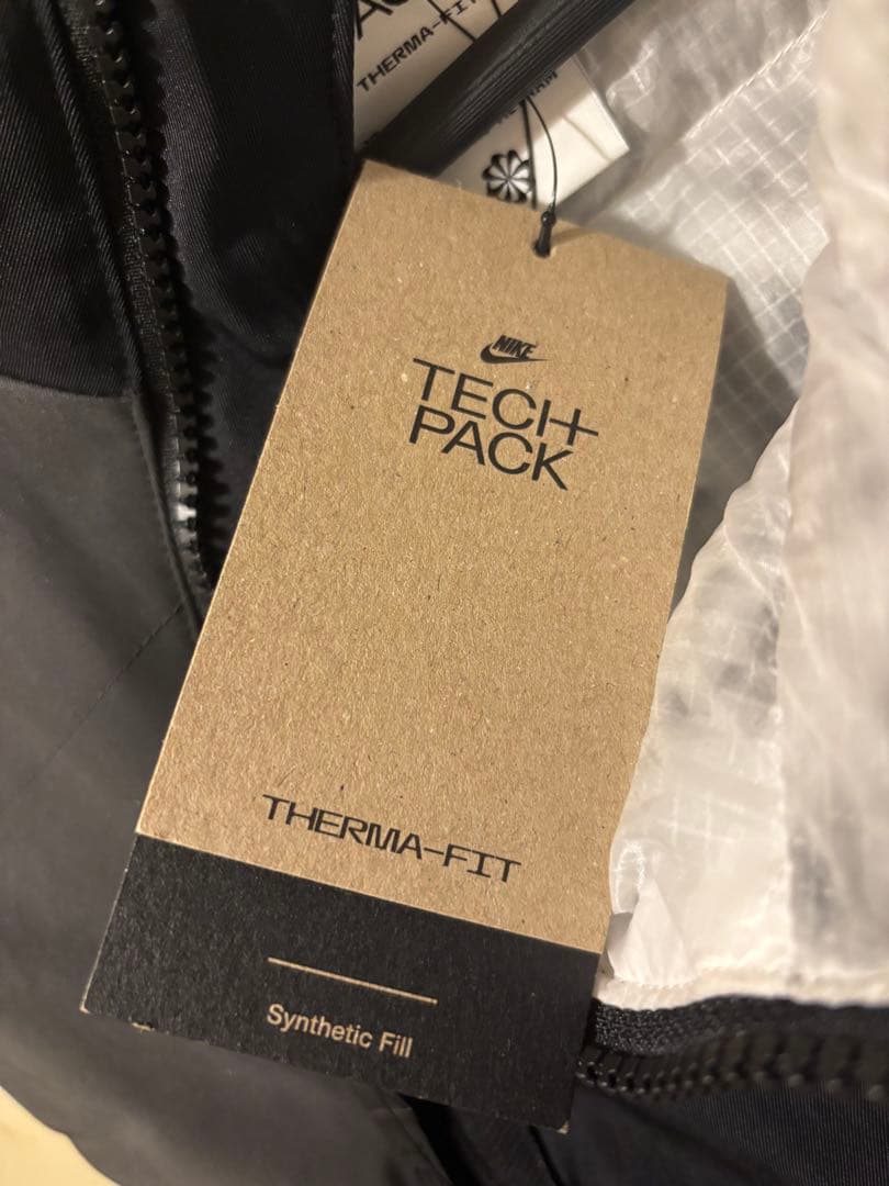 ナイキダウンベストブラック ナイキ ベスト ダウンベストthermoreサーモア