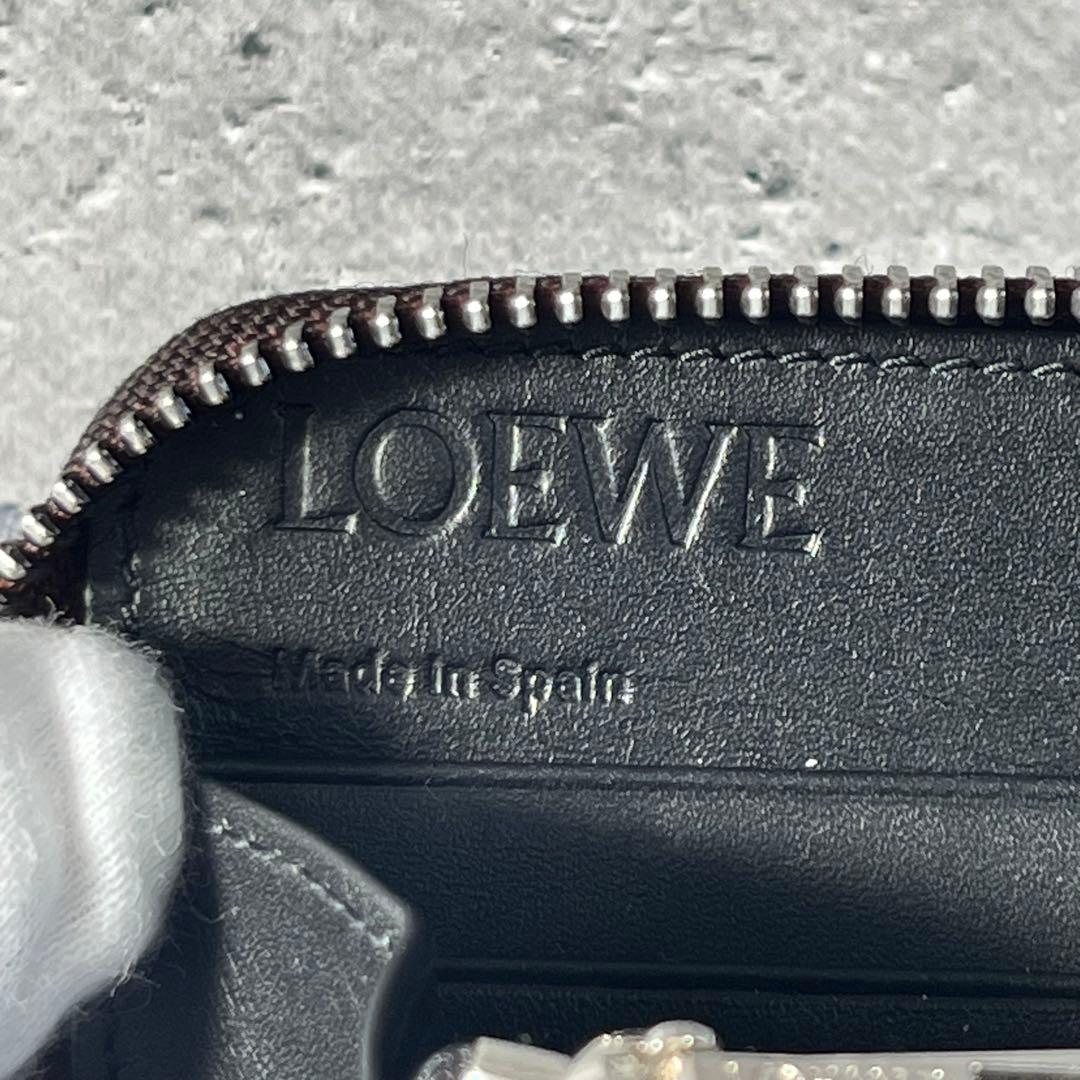 LOEWEロエベリネン長財布