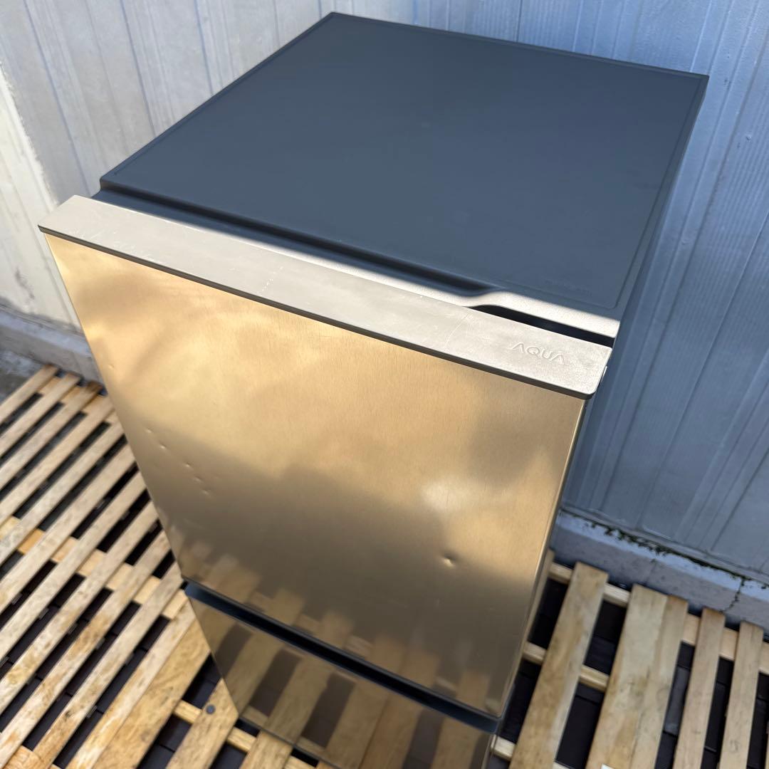 AQUA 2023年製 2ドア冷蔵庫 スタイリッシュシルバー 135L 495m