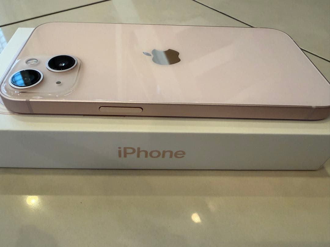iPhone13 ピンク 128GB SIMフリー バッテリー88% 箱付き