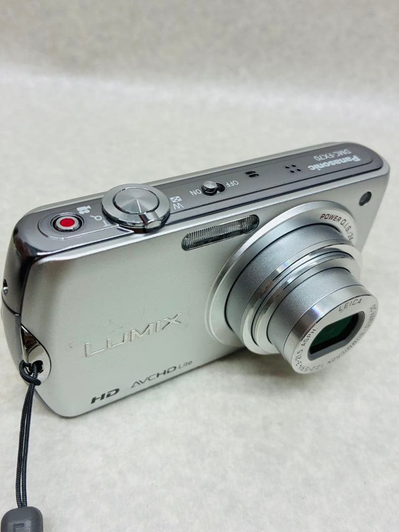 D0104）Panasonic LUMIX DMC-FX70 デジカメ