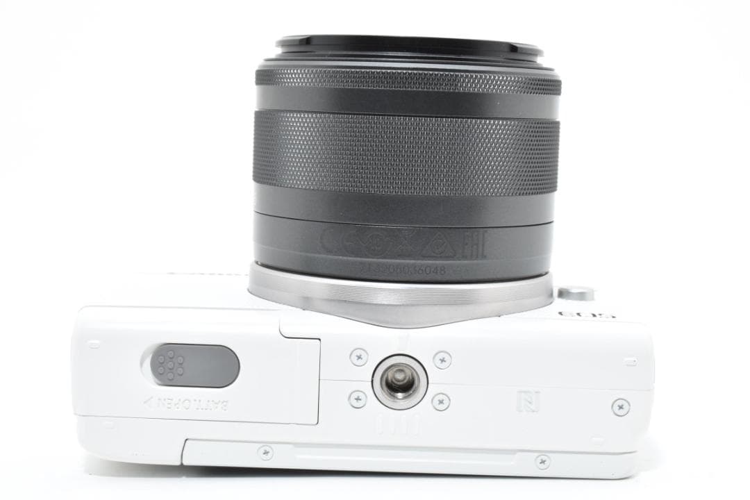 ■美品■Canon キヤノン EOS M100