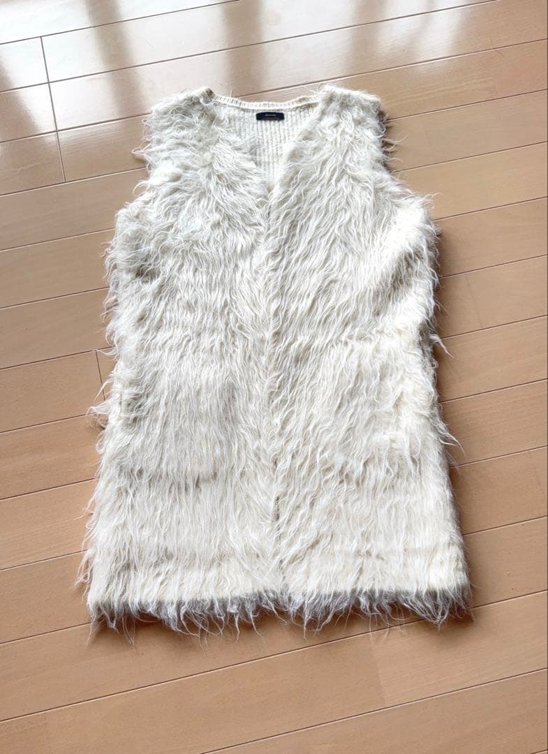 MIYAさま専用 アルアバイルイエティシャギーニットジレ　新品未使用タグ付き