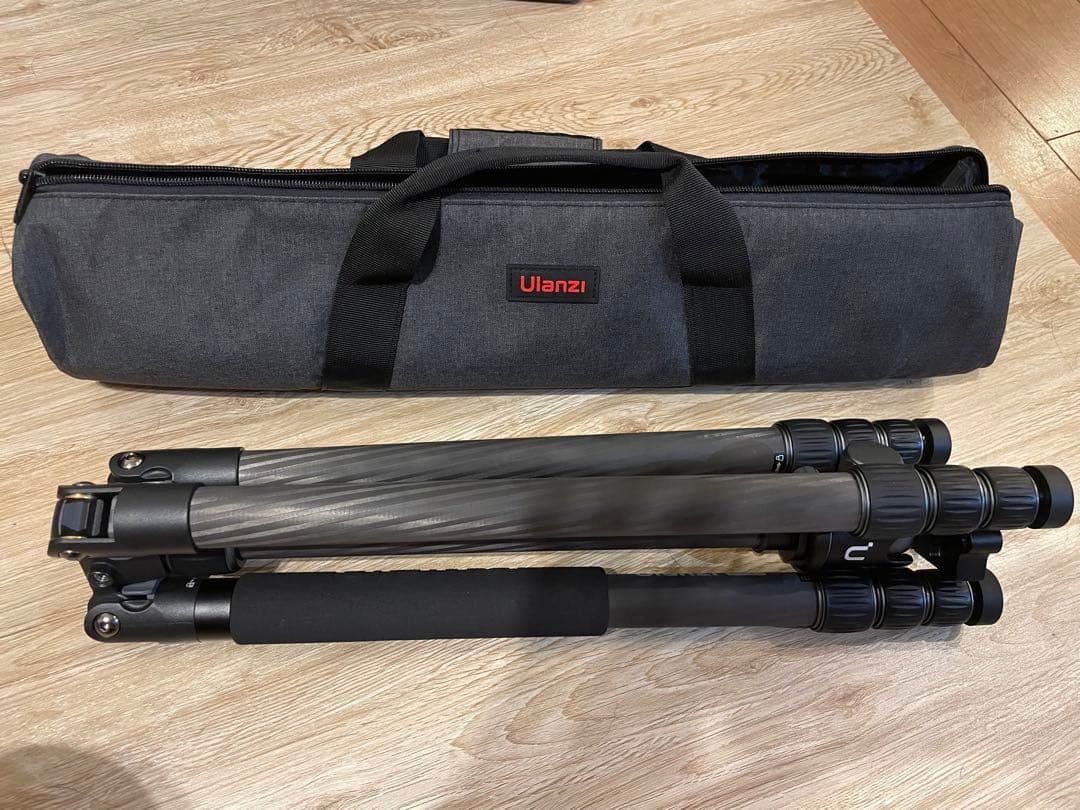 Ulanzi カーボン三脚MT-61