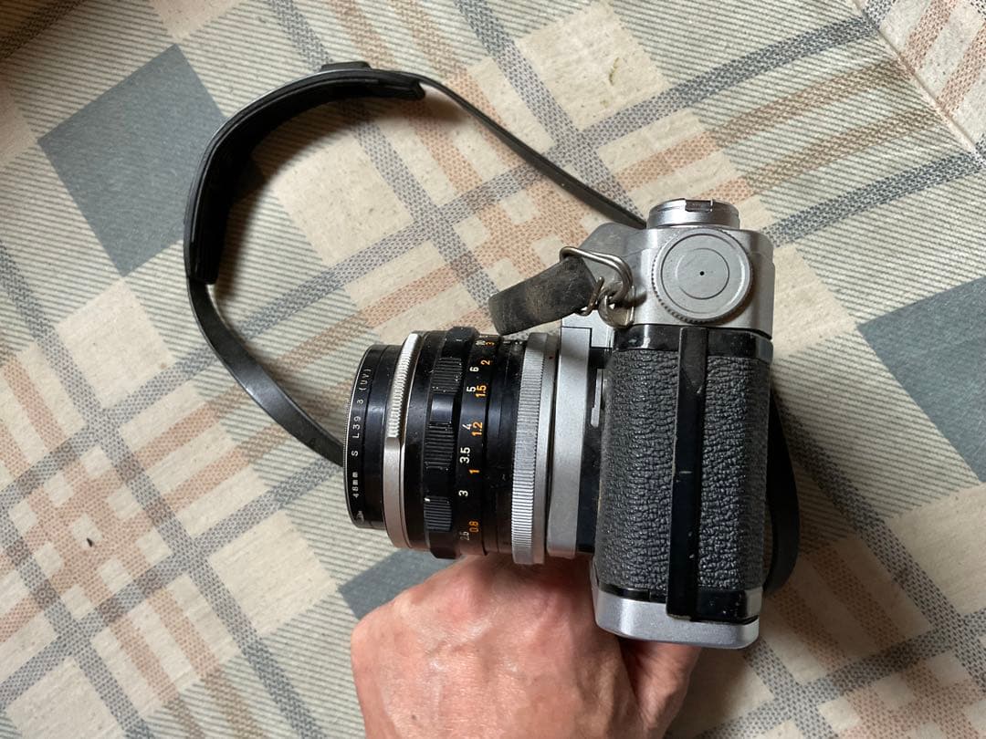 キヤノン・FT カバー付き。取扱説明書なし。【昭和ノスタルジー、ジャンク品？】