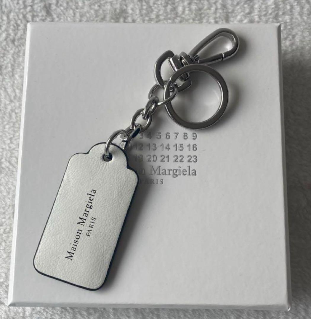 ま*ん様 メゾンマルジェラ　キーリング　キーホルダー