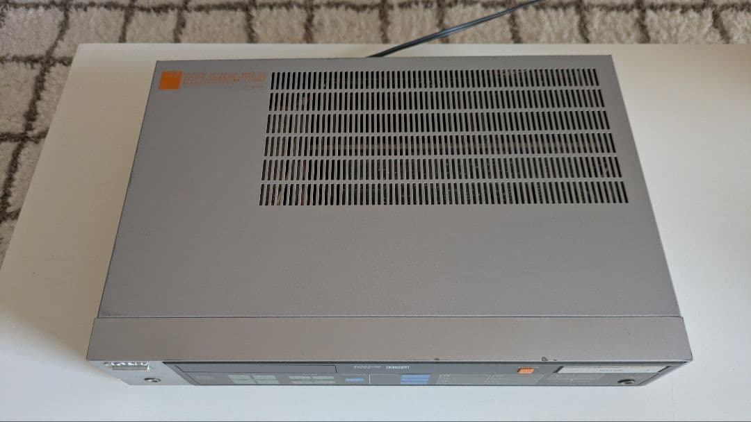 希少 SONY TA-V7 プリメインアンプ 80's