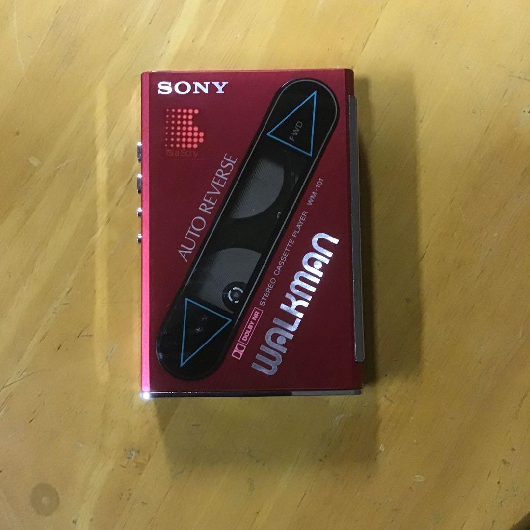 SONY WALKMAN ウォークマン　WM-101 ジャンク　キレイです。