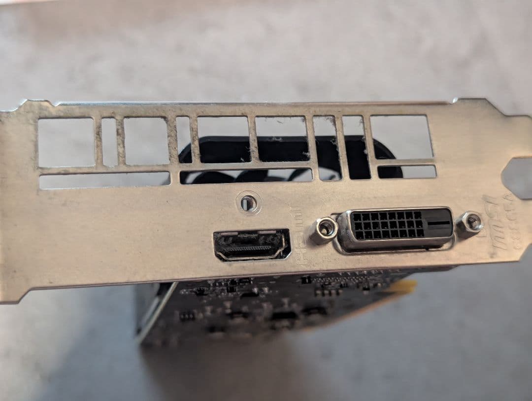 グラフィックボード・グラボ・ビデオカード MSI GeForce GTX 1650 4GT LP VD6989