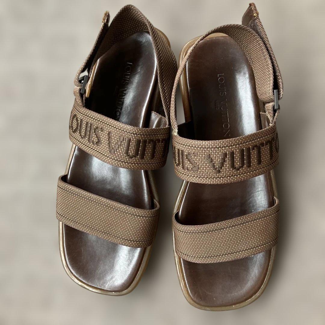 LOUIS VUITTON ブラウン サンダル