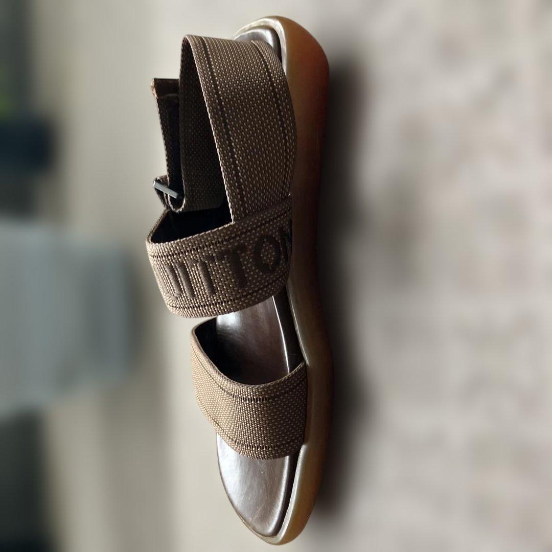 LOUIS VUITTON ブラウン サンダル
