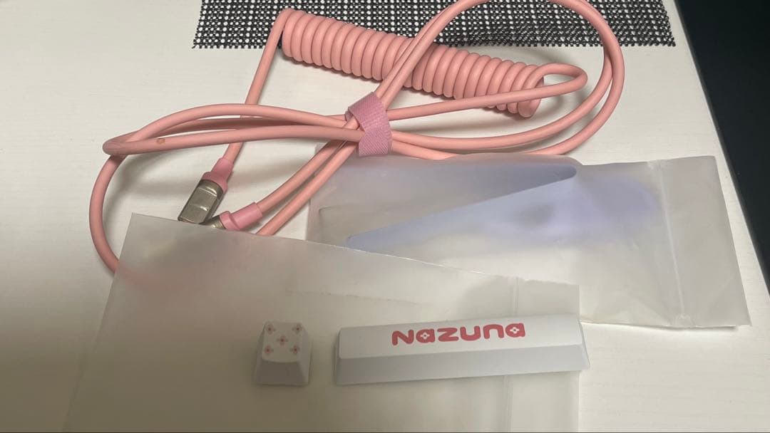 VSPO! GEAR ゲーミングキーボード 花芽なずなEDITION