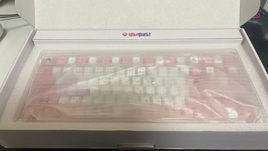 VSPO! GEAR ゲーミングキーボード 花芽なずなEDITION