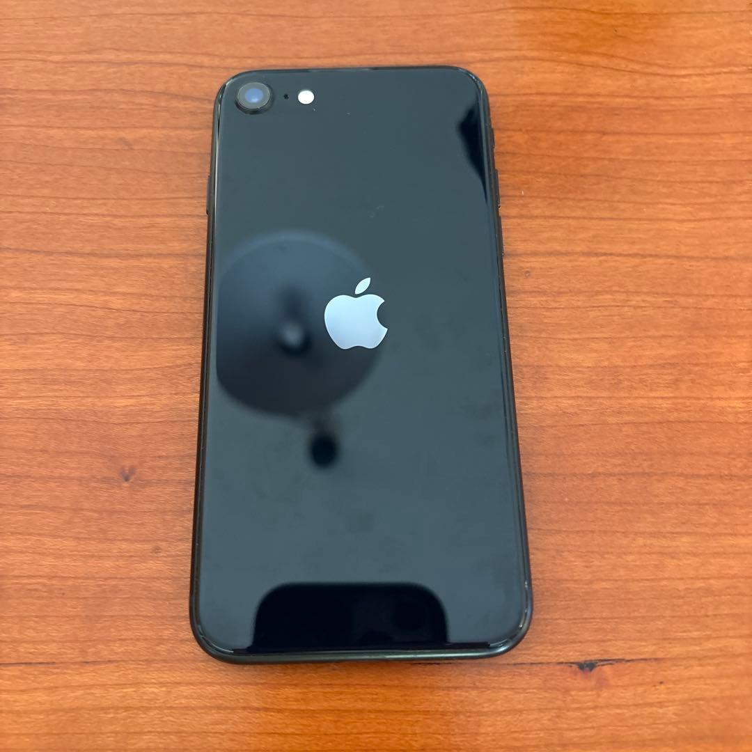 iPhone SE 第3世代　64GB ミッドナイト