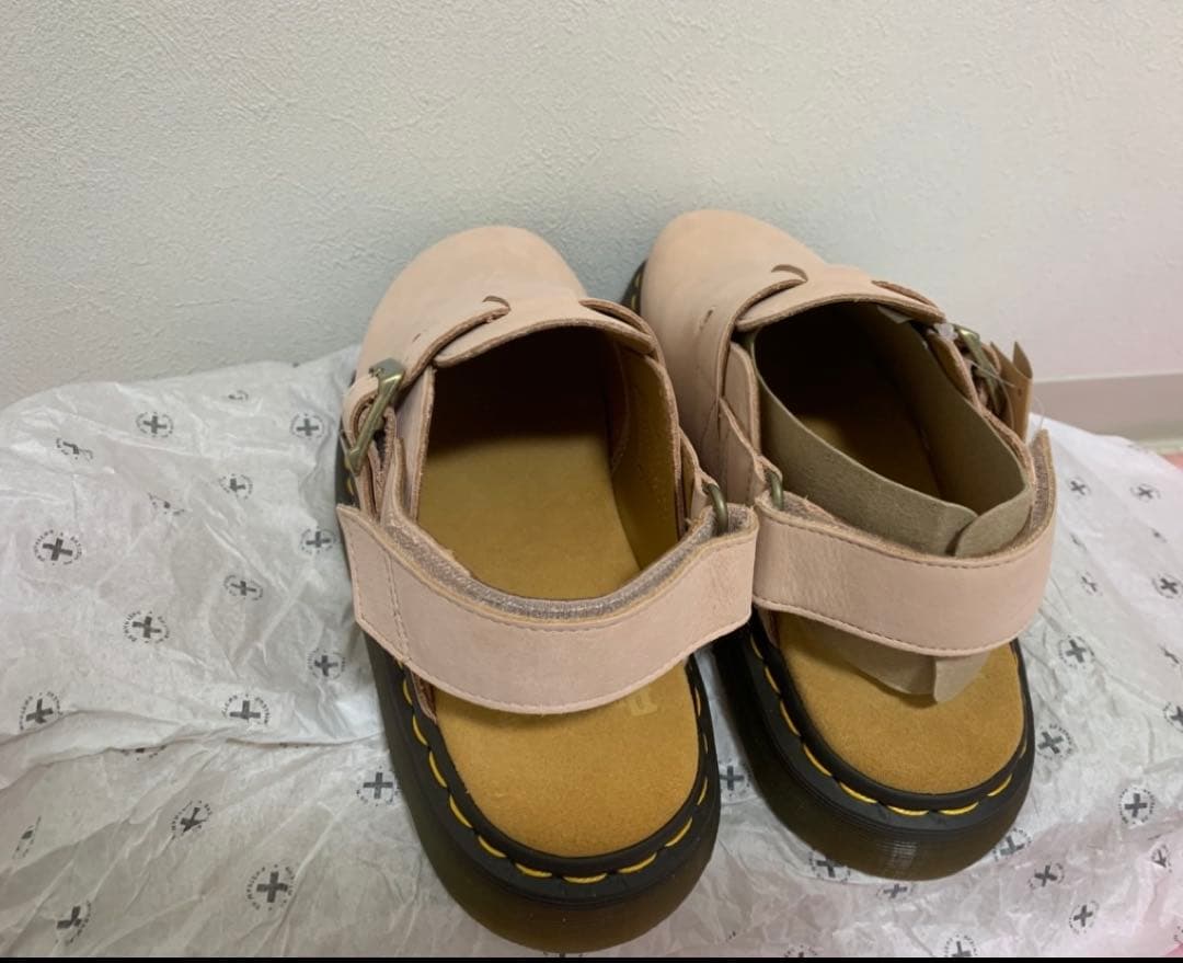 【美品】【Dr.Martens】カールソン ピンク サンダル UK7（26cm）