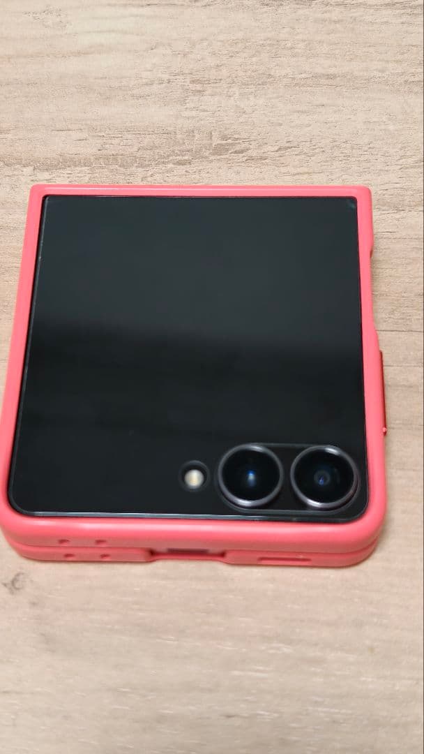 SIMフリー版 Galaxy Z Flip7 コーラルレッド 512GB