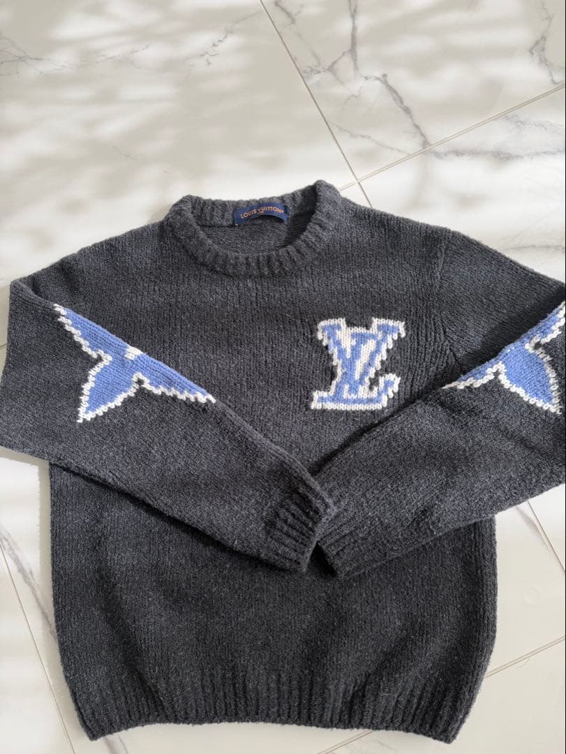 LOUIS VUITTON セーター